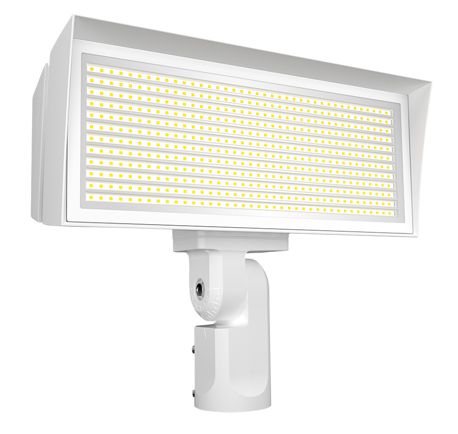 FLOODLIGHTS 15978/25291/36371 LUMENS FFLED LARGE 3000K 480V SLIPFITTER MOUNT WHITE 7-PIN RECEPTACL